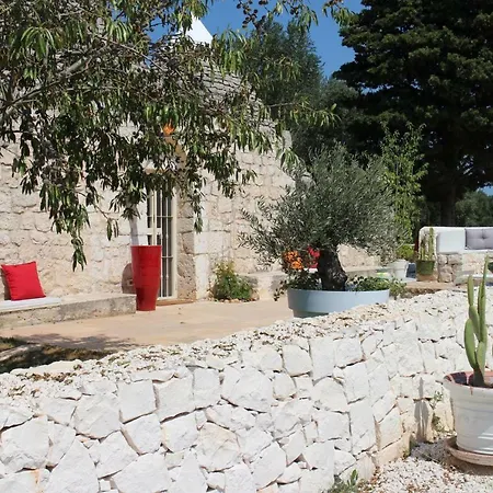 Trullo Molains Villa Ostuni